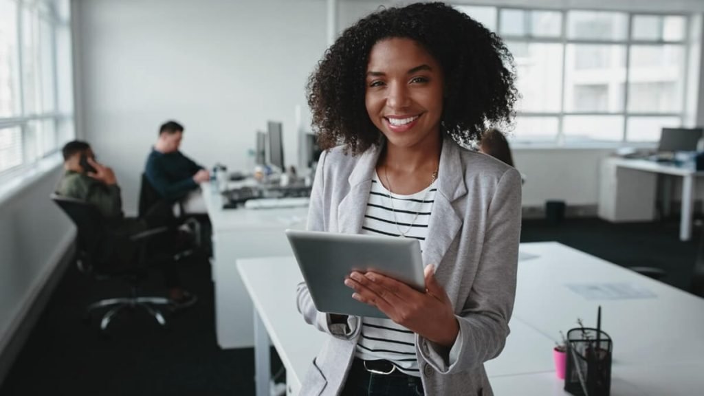 Como contratar um funcionário com a CTPS Digital